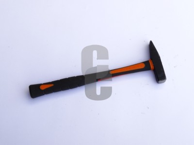 Чук ФИБЪРНА дръжка - 0.200кг.                                                                                                                                                                                                                                                                               